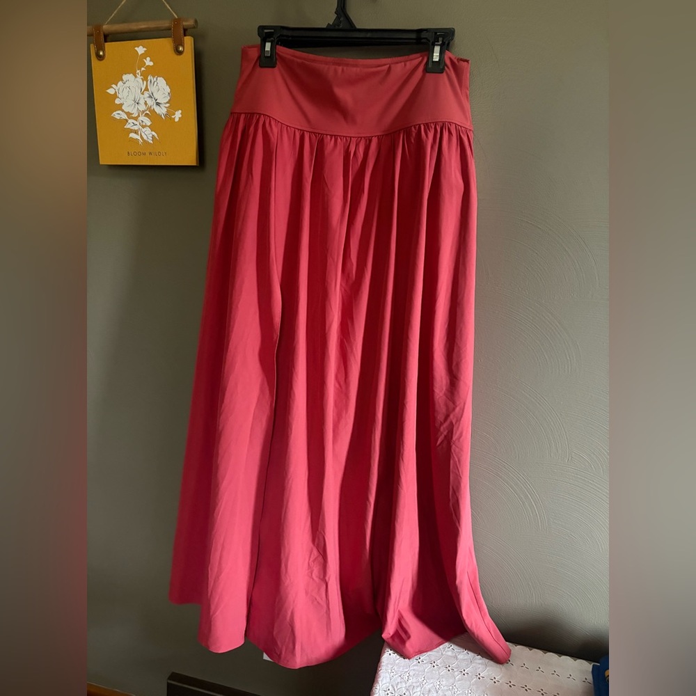 HALARA Women's Maxi Skirt in Vibrant Pink